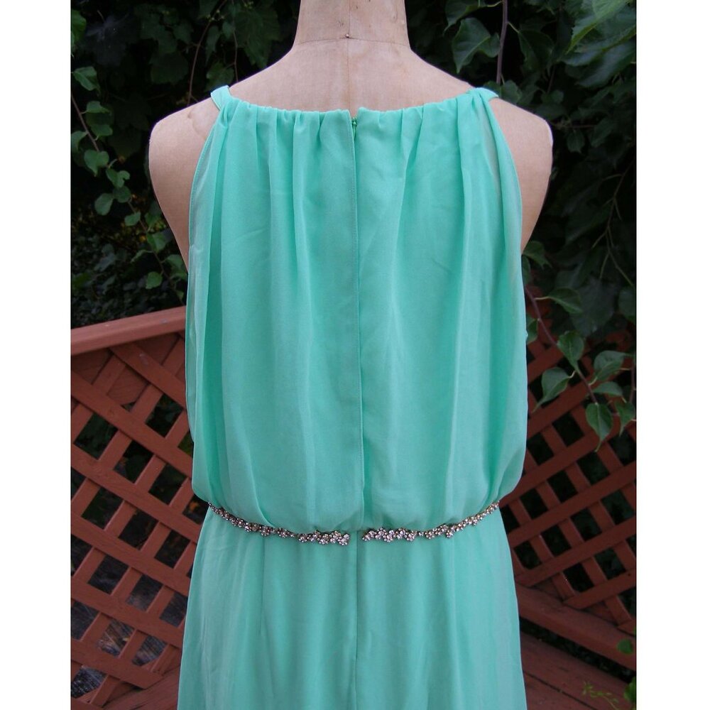 💥 HOST PICK 🤩 size 14 Vince Camuto Bejeweled Sleeveless Green Gown - Picture 6 of 16